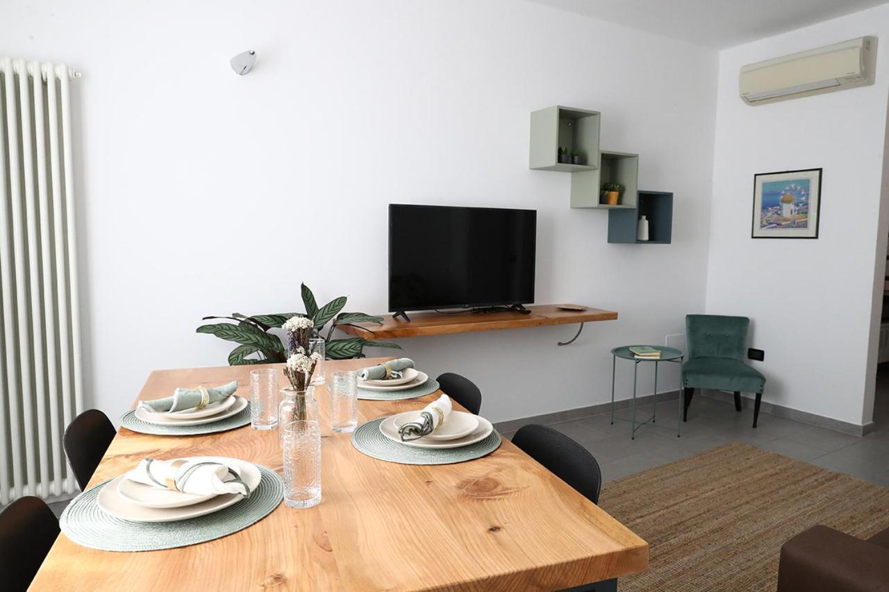 ראבנה Domus Silvana Apartments מראה חיצוני תמונה